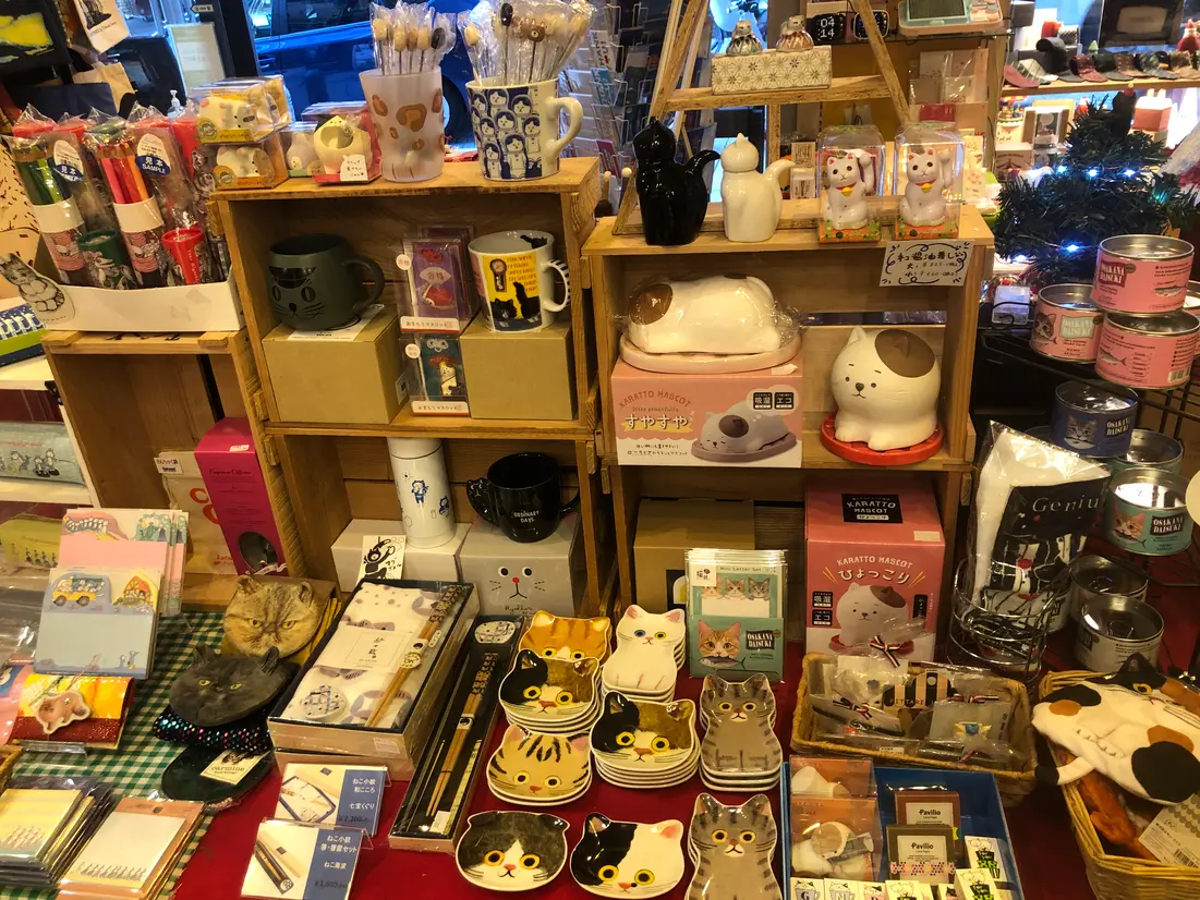 猫好きには堪えられない光景