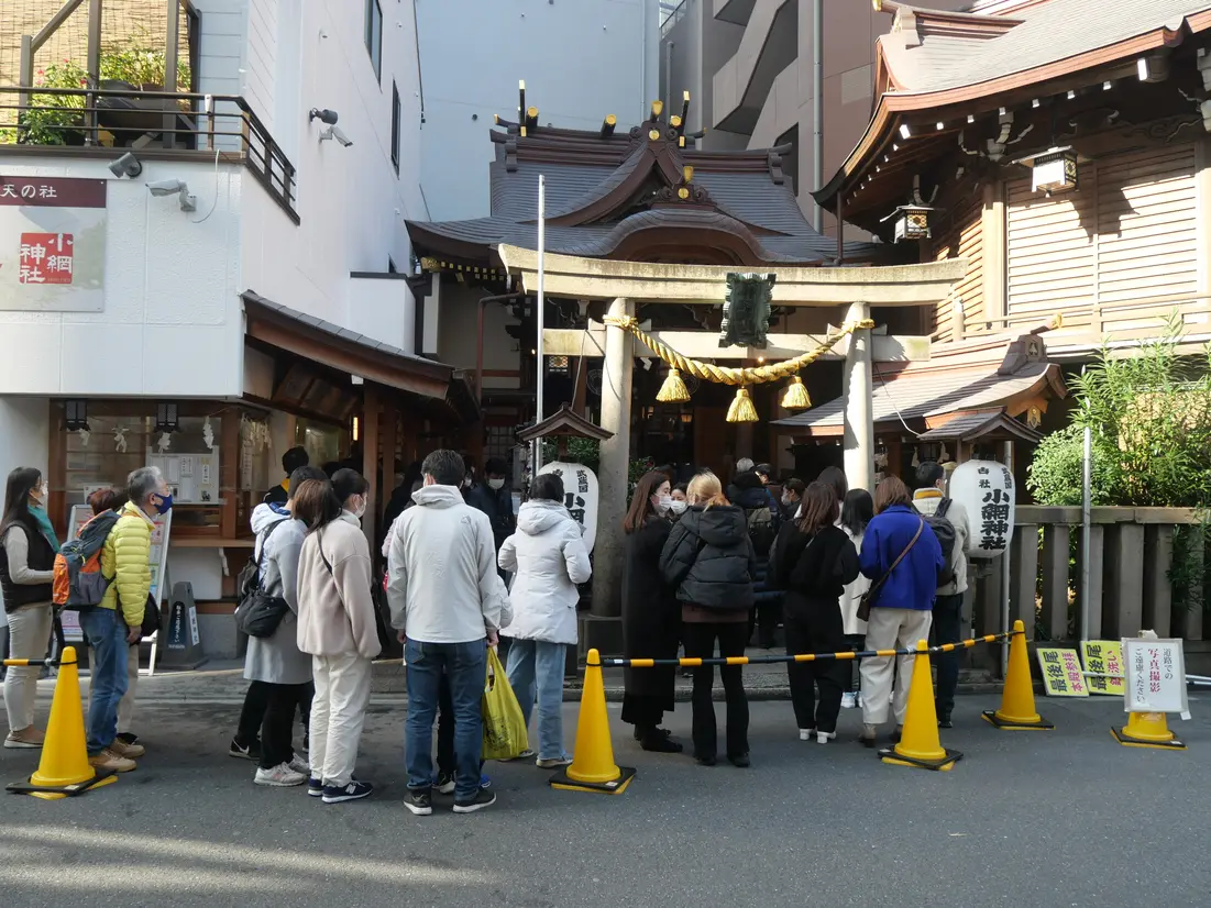 小網神社の行列