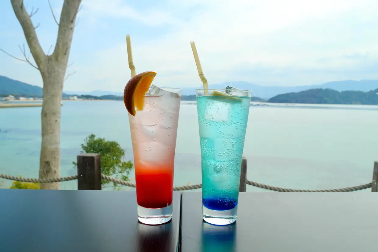 海とドリンクが映えます