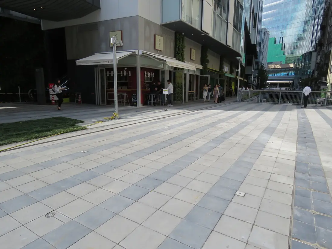 金王橋広場
