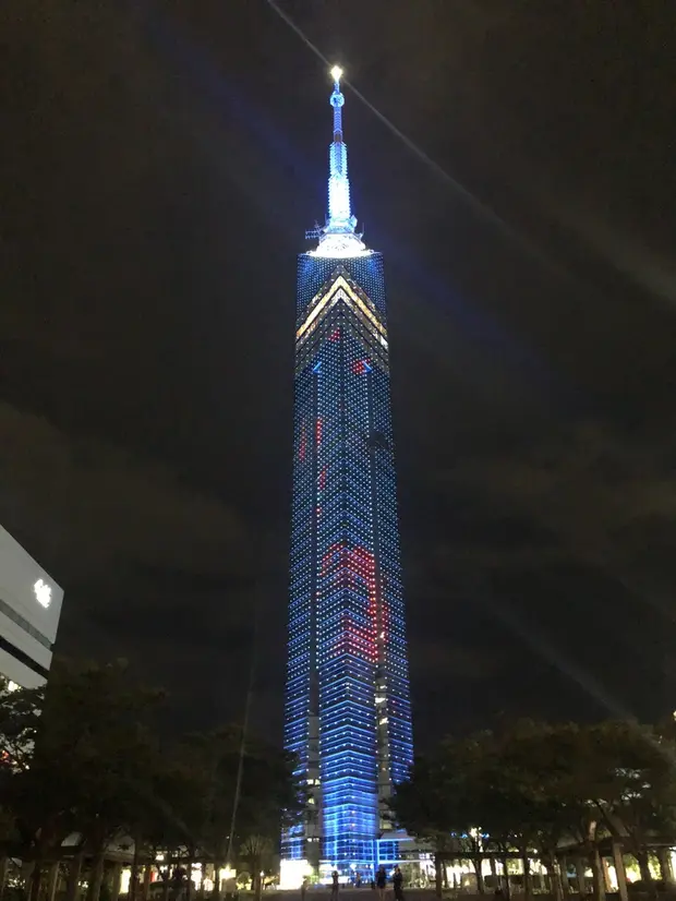 福岡タワー　外観