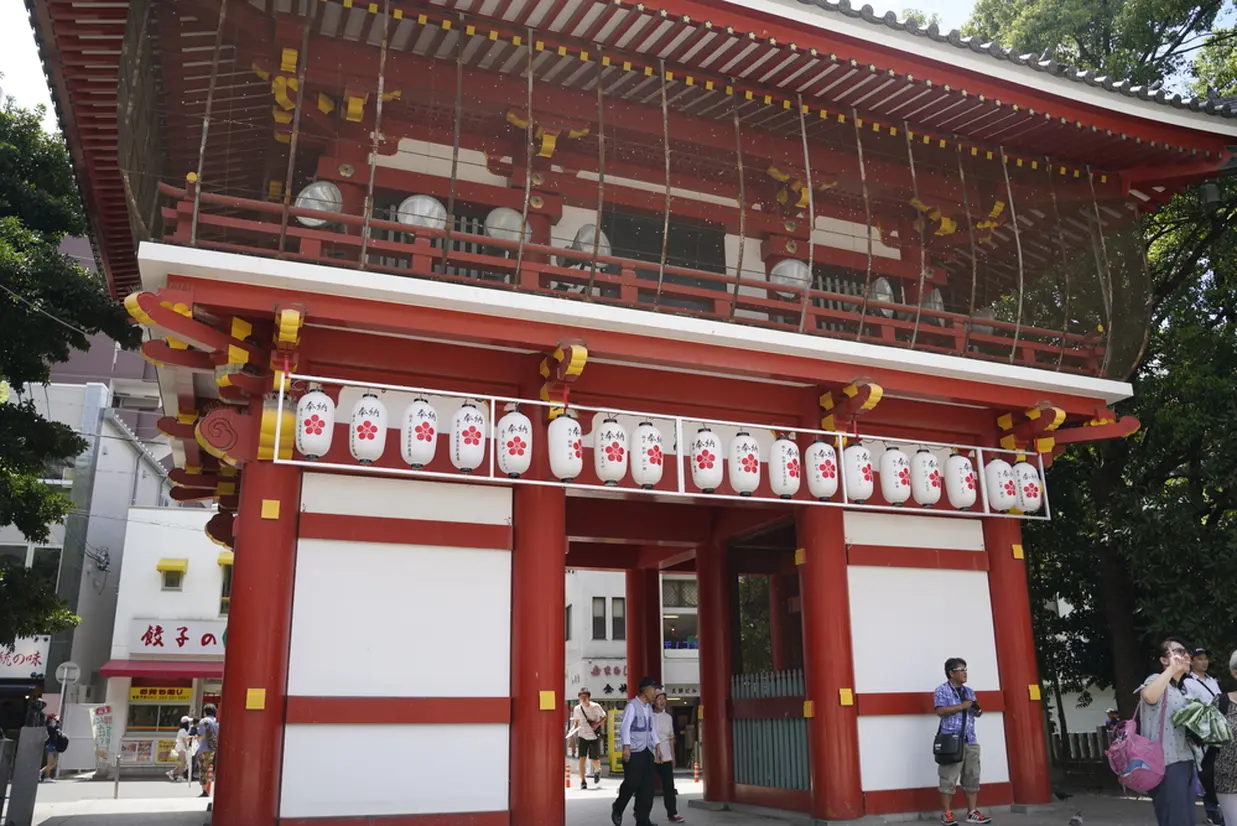 大須観音　仁王門