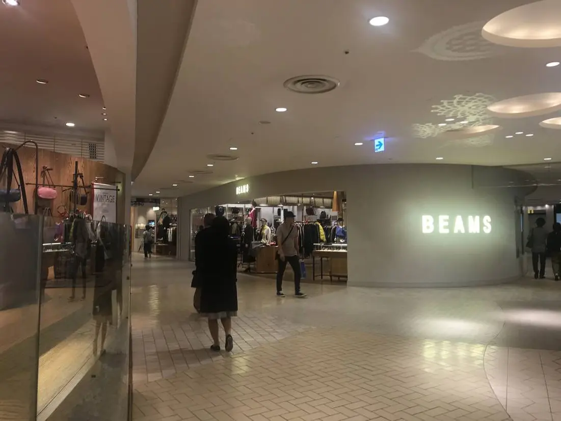 ファッションゾーン