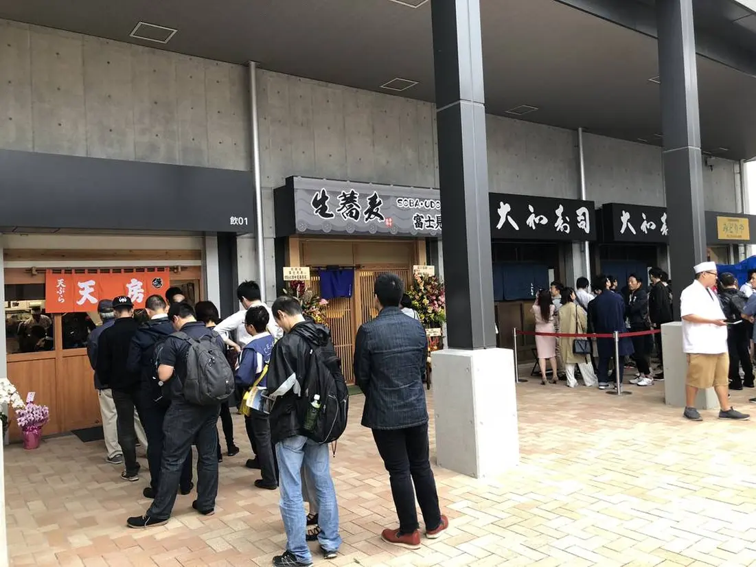 青果棟　1階飲食店街