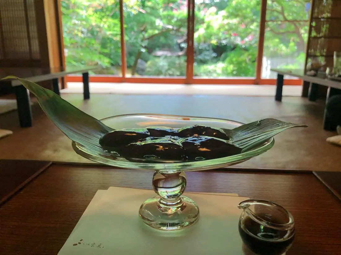 茶寮　宝泉「わらび餅」
