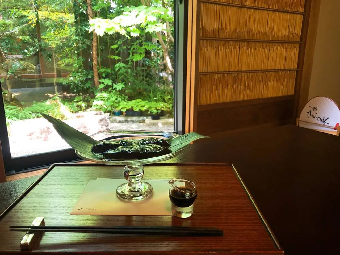 茶寮　宝泉「わらび餅」