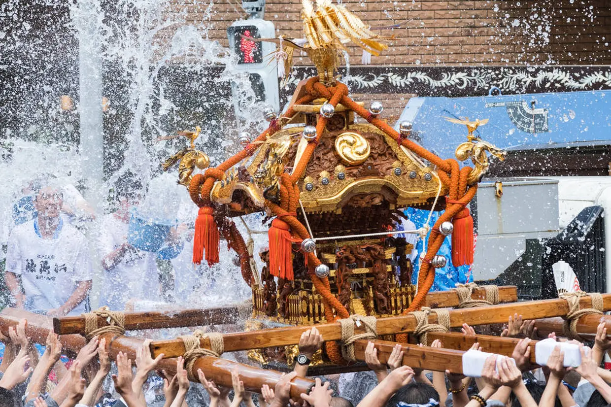 深川八幡祭りのお神輿
