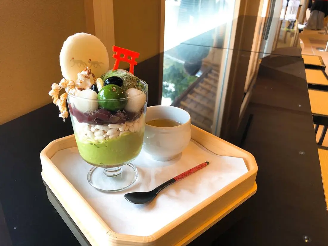 稲荷茶寮「稲荷パフェ」