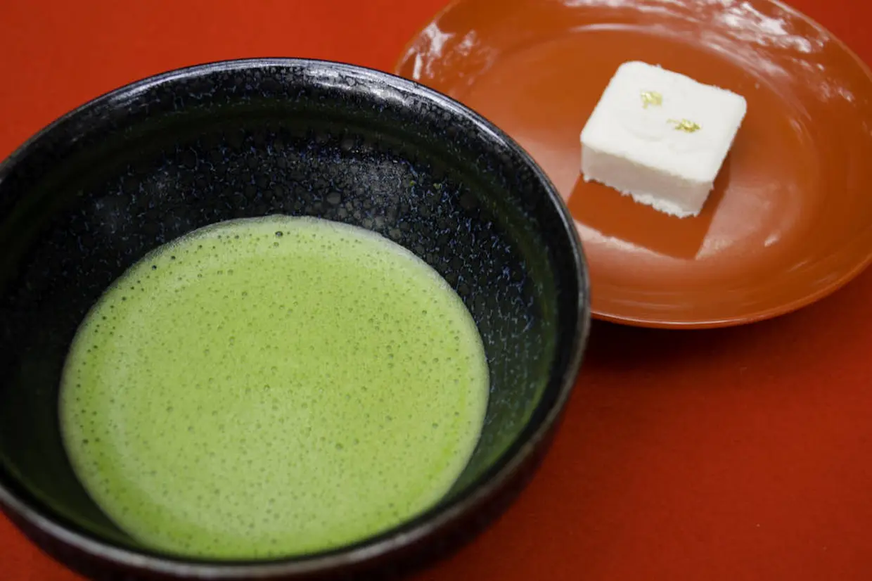金閣寺不動釜茶所「お抹茶（お菓子付き）」