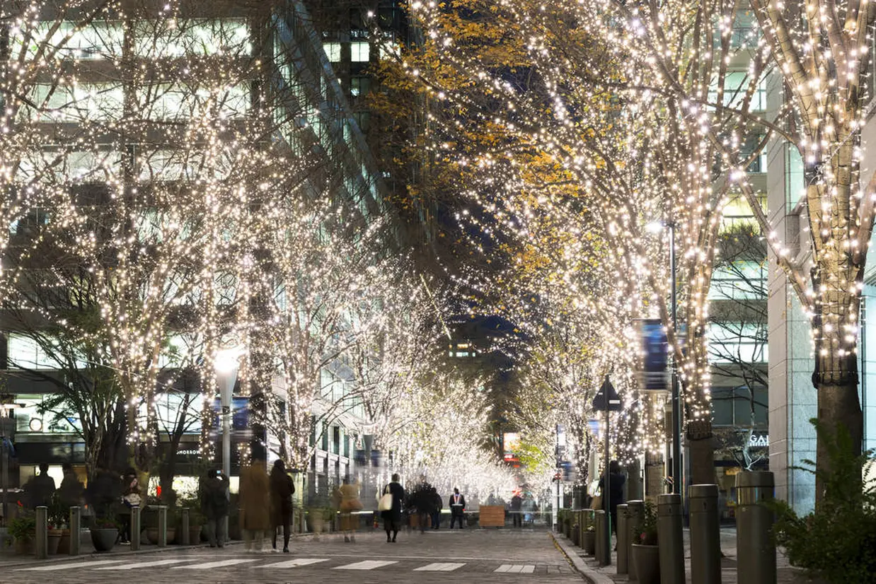 丸の内仲通りクリスマスイルミネーション