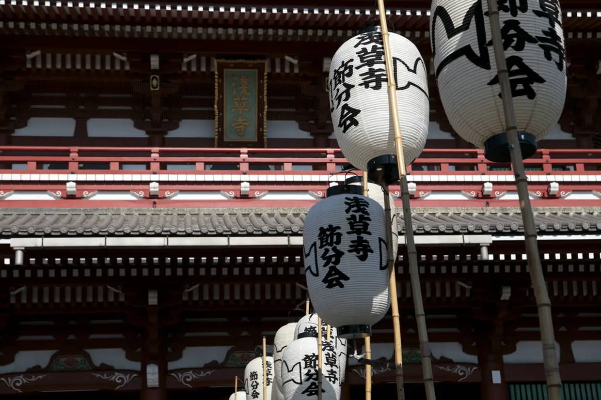 浅草寺　節分の様子