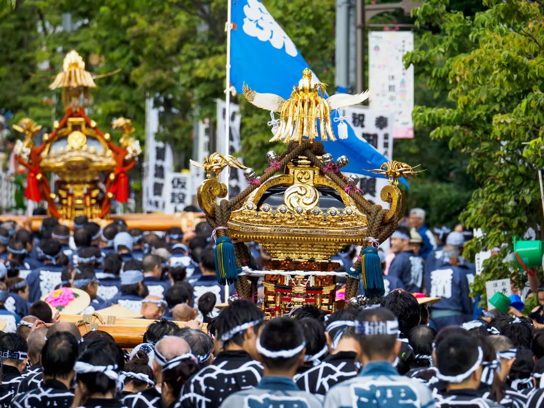 お祭りの様子