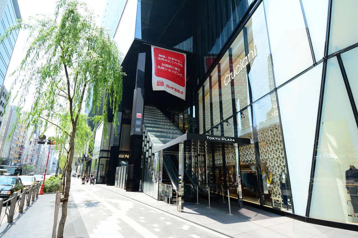 東急プラザ銀座　入り口