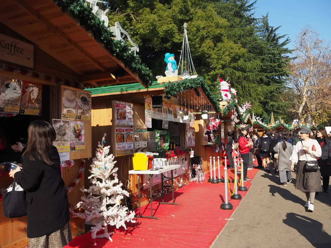 クリスマスマーケットの様子