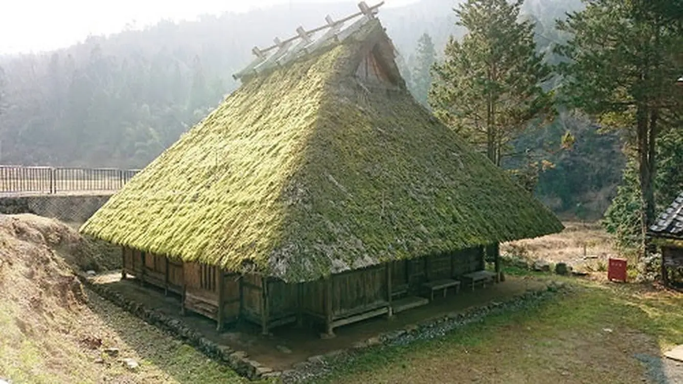 石田家住宅（提供：南丹市美山観光まちづくり協会）