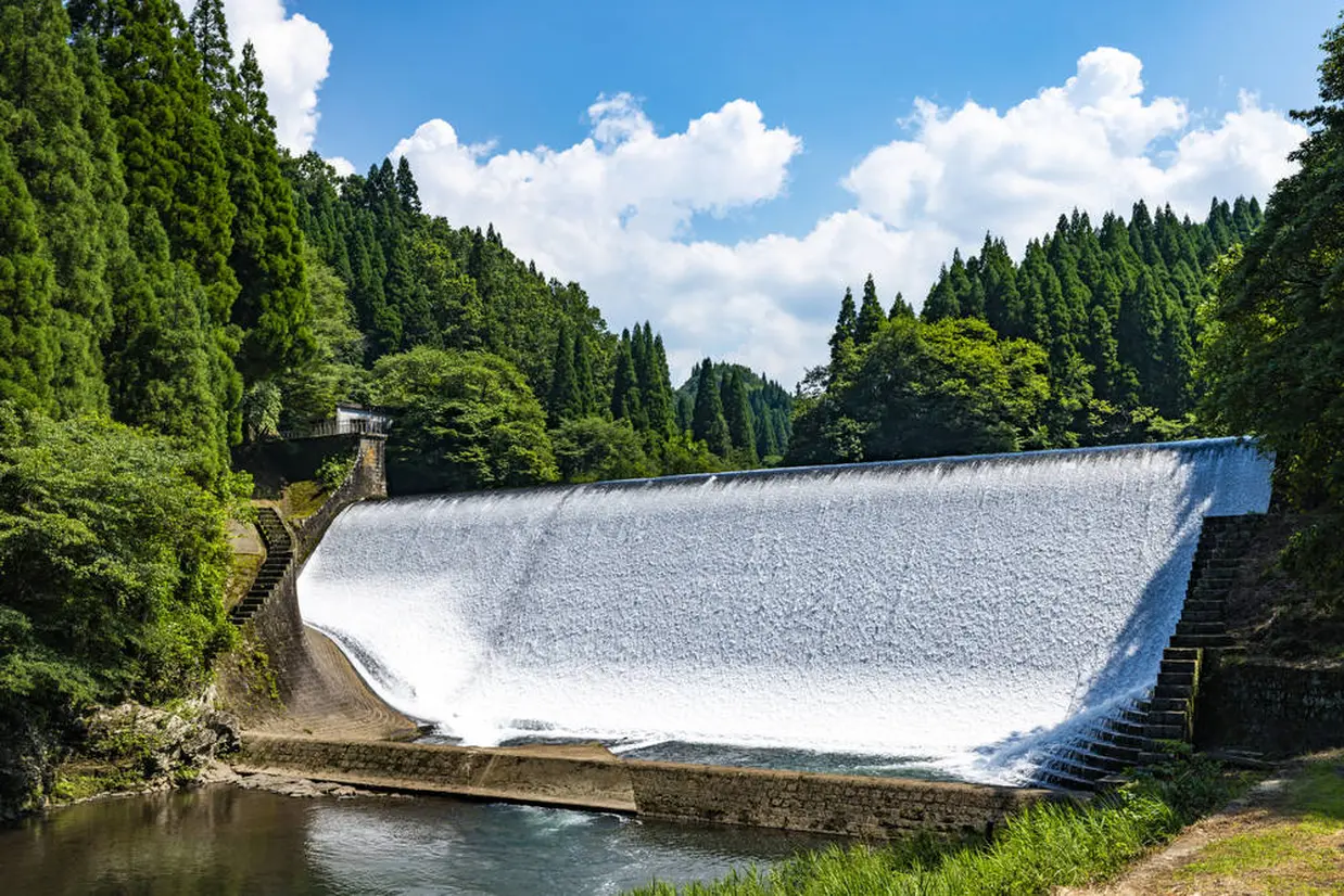 白水ダム
