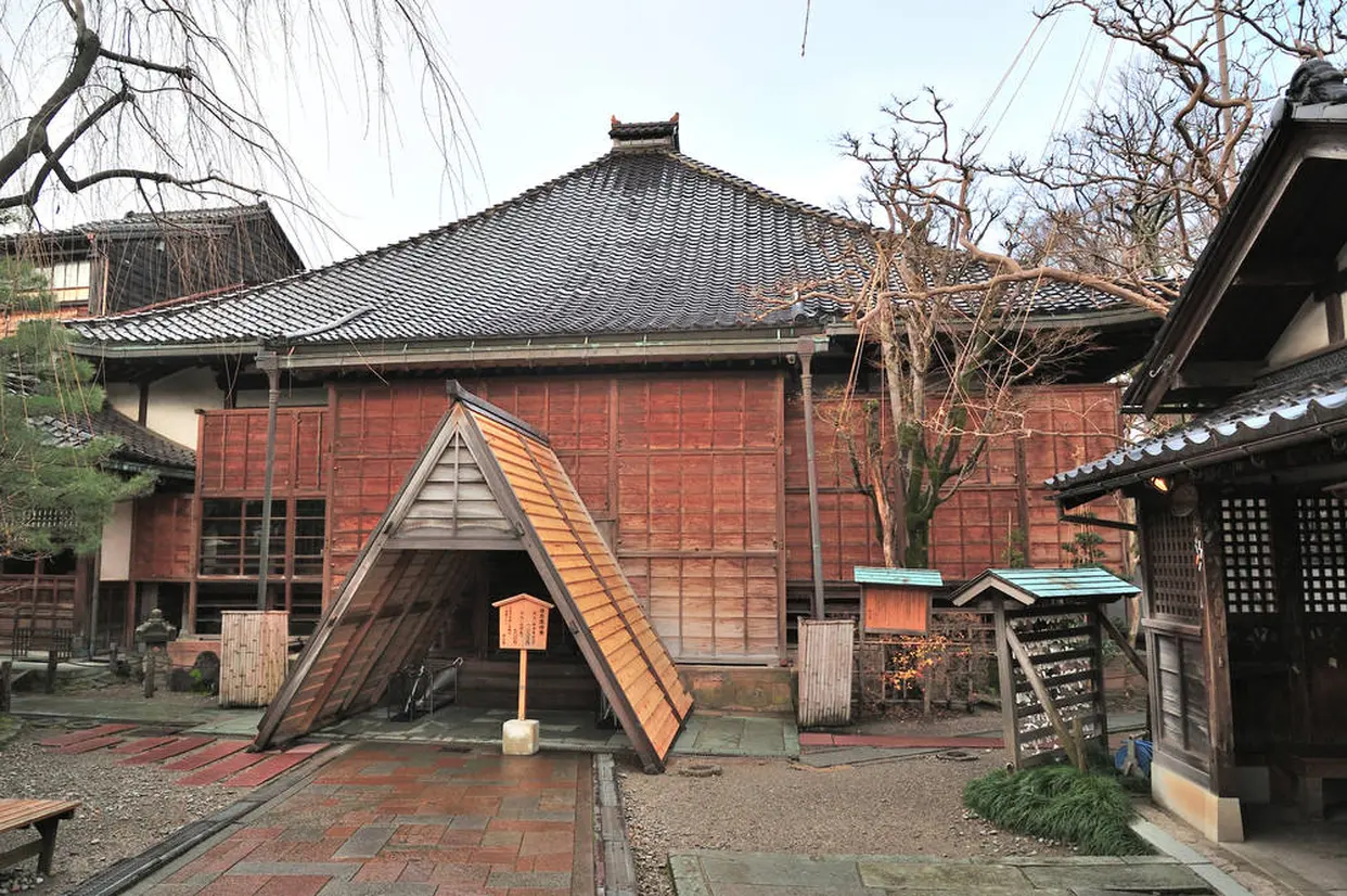 妙立寺