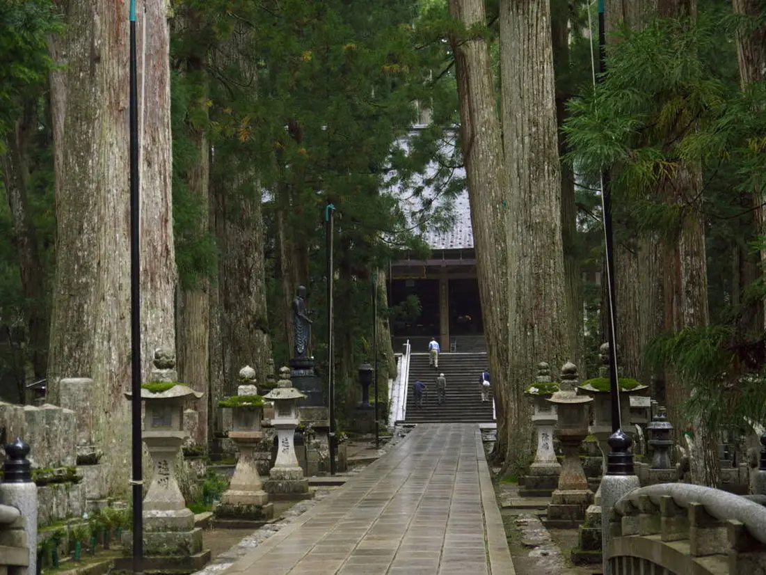 奥之院