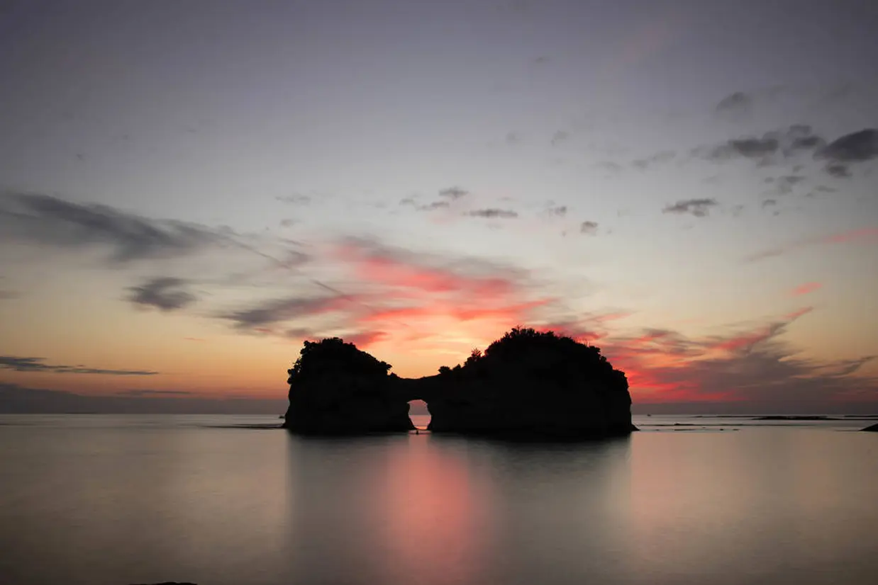 円月島
