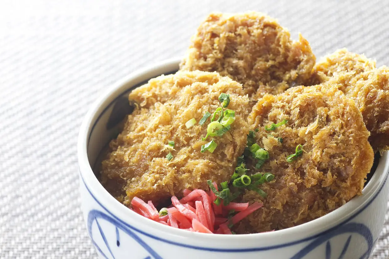 タレカツ丼　イメージ