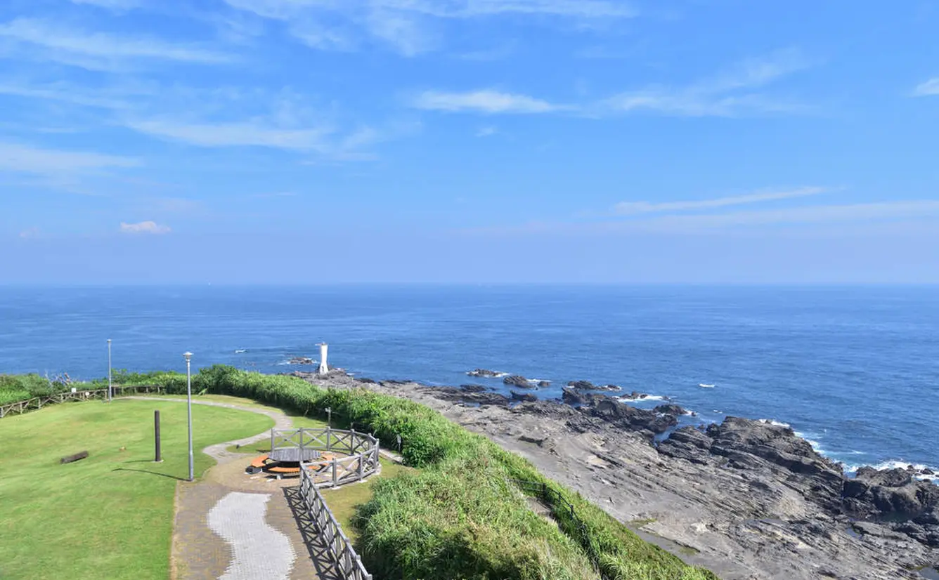 【三浦半島 観光スポット紹介】魅力満載！今すぐ行きたい三浦半島のおすすめスポット30選のカバー画像