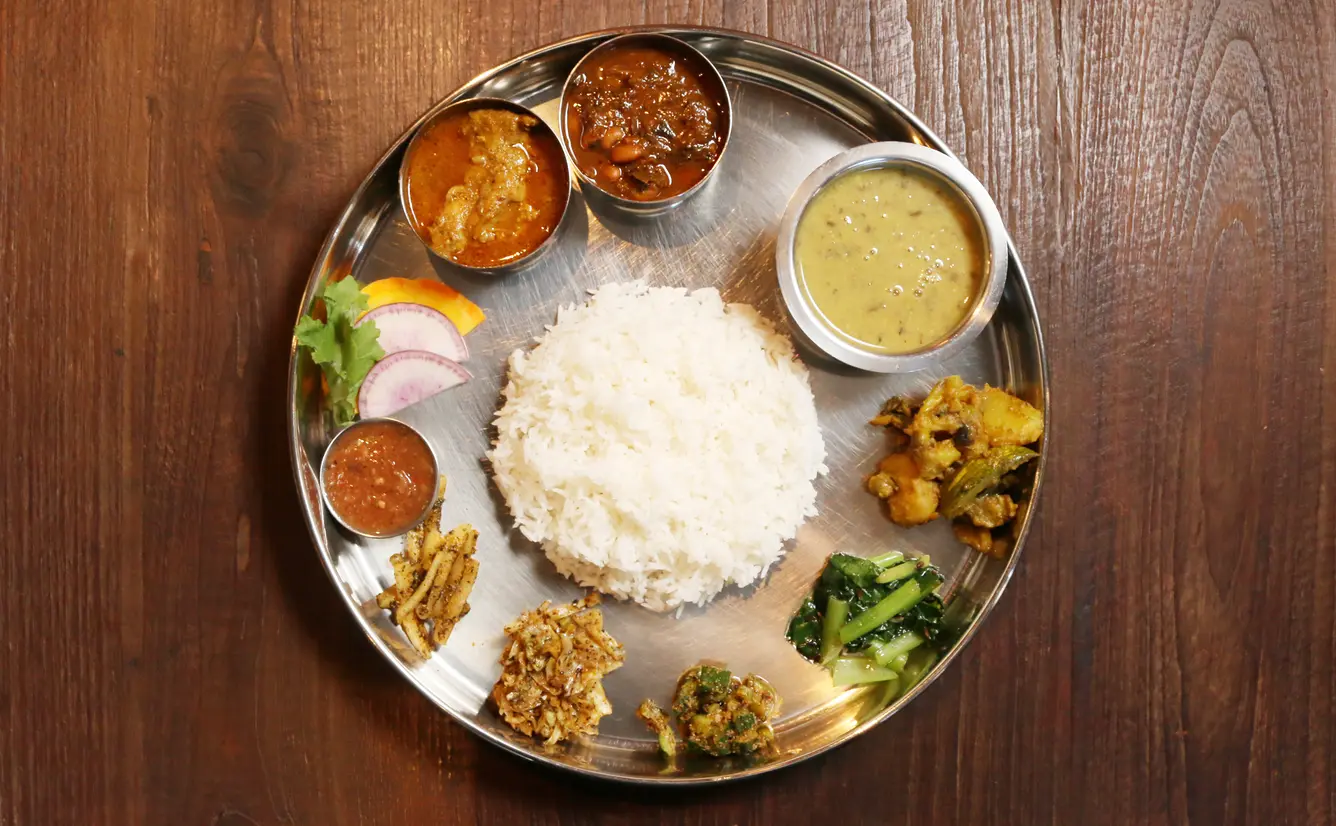 【注目店で実食】東京ダルバート（ネパールカレー）探訪のカバー画像