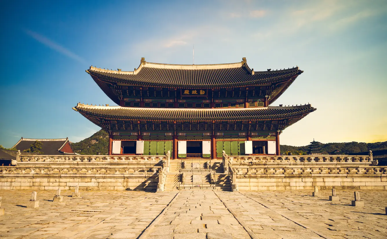 韓国旅行のベストシーズンは春と秋！おすすめ時期と理由を詳しく解説のカバー画像