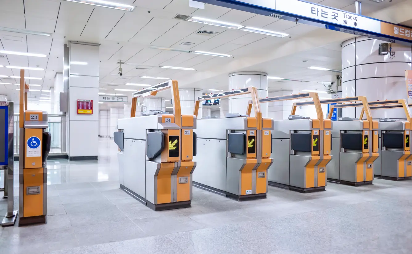 韓国観光では地下鉄/A’REXがおすすめ？T-moneyカードも理解できる交通手段ガイドのカバー画像