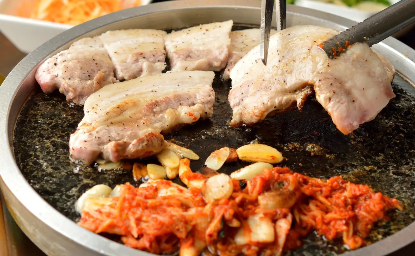 【韓国のサムギョプサル店5選】韓国の定番グルメ「サムギョプサル」がおいしいお店を厳選してご紹介！のカバー画像