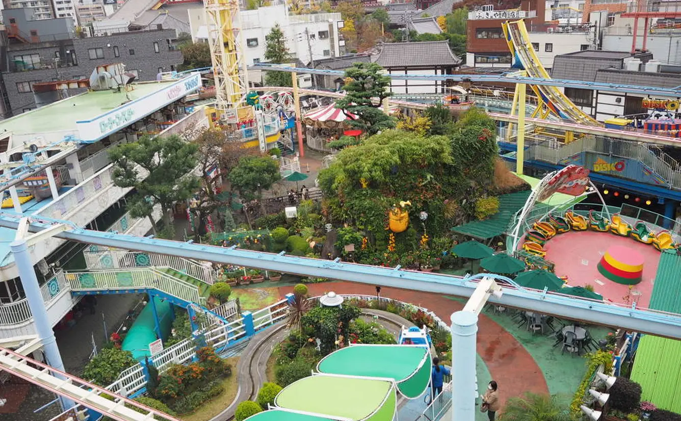 【浅草花やしきの楽しみ方完全ガイド】日本最古の遊園地でレトロな世界を楽しもう！のカバー画像