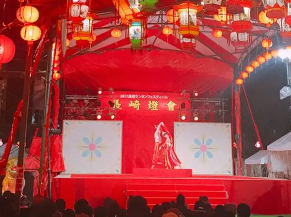 中国雑技団