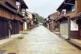 諏訪町本通り