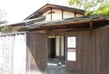 蓑虫庵