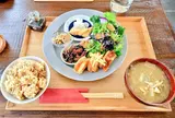 食堂キッチナ 2F