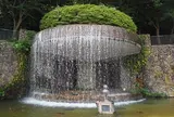 湯けむり広場