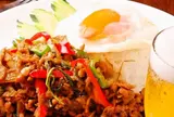 青山ガパオ食堂