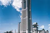 横浜ランドマークタワー