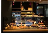 小麦と酵母 濱田家 太子堂店