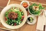 FAMILY TREE CAFE