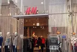 H&M HARAJUKU (原宿店)