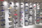 emmi NEWoMan店