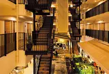 SAKURA TERRACE THE GALLERY（サクラテラス ザ ギャラリー）