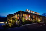 JULIAN BAKERY FACTORY（ジュリアン ベーカリー ファクトリー）