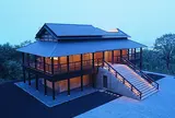 光の館