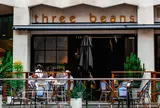 スリービーンズ　　　　　　Three Beans Eagle Street