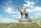 エレデネ村（チンギスハーン銅像と複合施設）