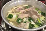 元祖ウォンハルメ ソムンナン タッカンマリ소문난닭칼국수