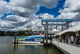 ニューファームパーク・フェリーのりば New Farm Ferry Terminal