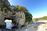 白山洞門
