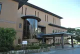 鶴舞中央図書館